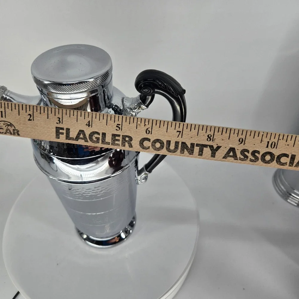 Vintage Farber Bros Krome Kraft Cocktail Shaker Hammered‎ Chrome Bakelite Handle